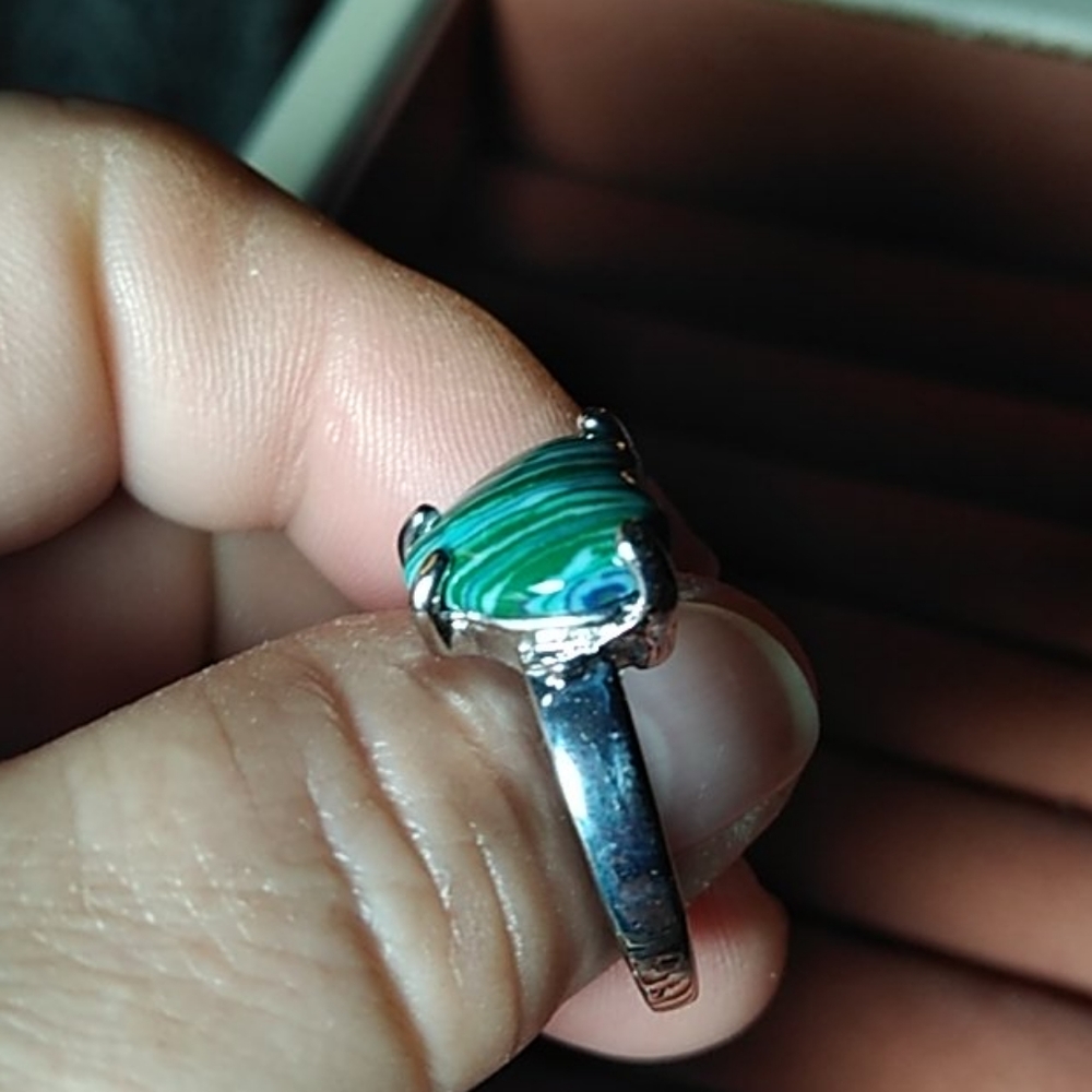 Ring - Picture 2 of 3